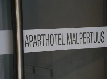 Malpertuus Aparthotel 3*